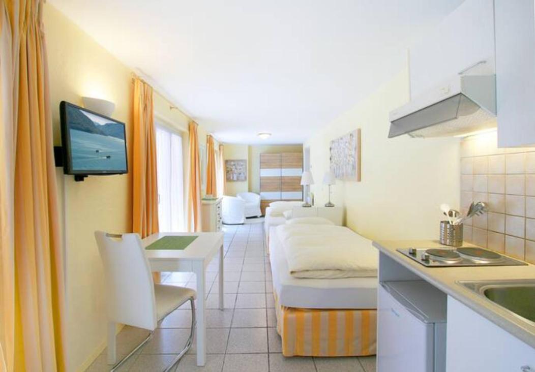 Depandance Garni Golf Ascona Exterior foto