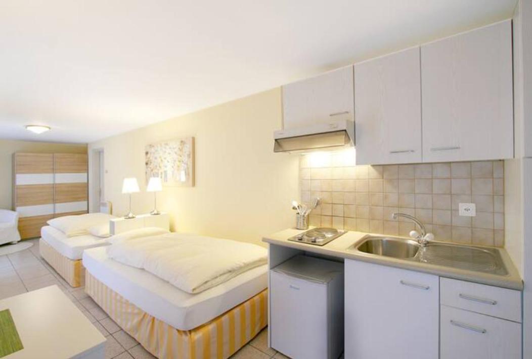 Depandance Garni Golf Ascona Exterior foto